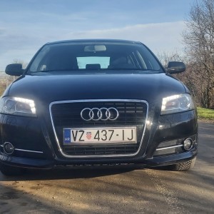 Audi A3 Sportback 2.0TDI, 140KS TOP STANJE, BIXENON, TEMPOMAT, ALU, LED DN.SVJETLA, 6 BRZINA, KLIMA