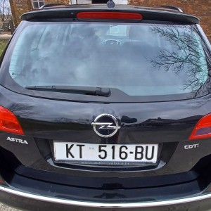 Opel Astra J Sports Tourer