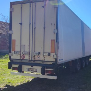 POLUPRIKOLICE KIPER, HLADNJAČA