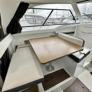 Beneteau Antares 8