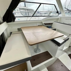 Beneteau Antares 8