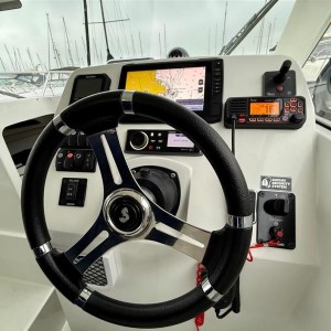 Beneteau Antares 8