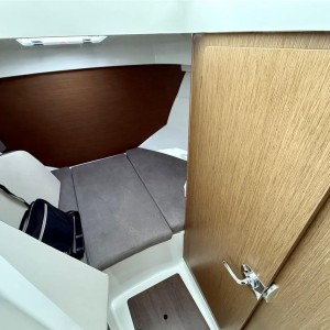 Beneteau Antares 8
