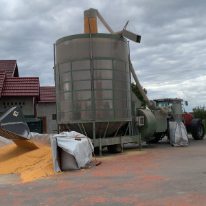 Prodajem sušaru za kukuruz Agrimec od 38 t