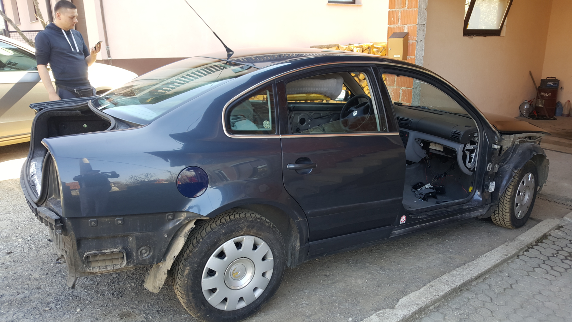 VW Passat (00-05) prednja i zadnja vrata