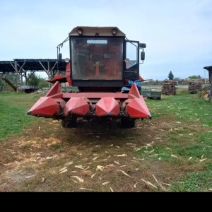 Kombajn deutz fahr 1002