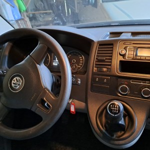 VW T5 2.0 tdi 103kw 2015god