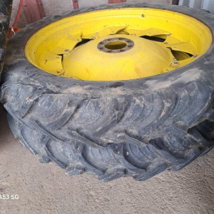 Gume i felge za traktor