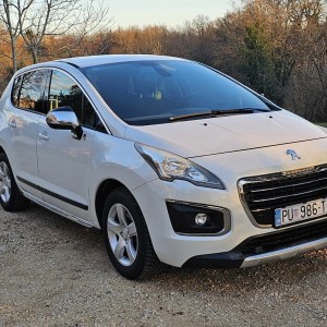 Peugeot 3008 Hybrid4 2,0 HDi automatik
