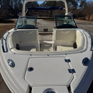 Chaparral Motorni Brod