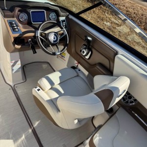 Chaparral Motorni Brod