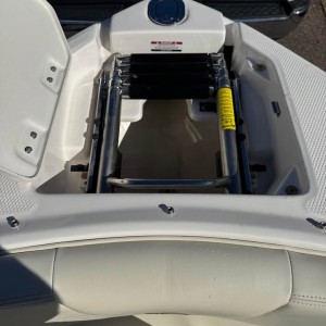 Chaparral Motorni Brod