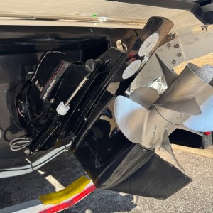 Chaparral Motorni Brod