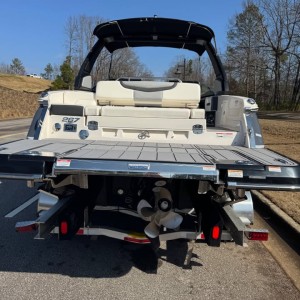 Chaparral Motorni Brod
