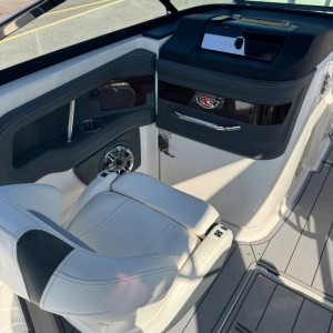 Chaparral Motorni Brod