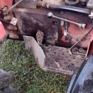 Prodajem traktor Valpadana 7070