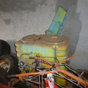 Prodajem balirku Gallignani 1600, atomizer Pro Yet, podrivač, rototiler Calderoni, bočna kosa
