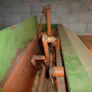 Prodajem balirku Gallignani 1600, atomizer Pro Yet, podrivač, rototiler Calderoni, bočna kosa