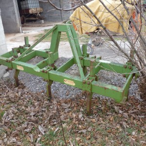 Prodajem balirku Gallignani 1600, atomizer Pro Yet, podrivač, rototiler Calderoni, bočna kosa