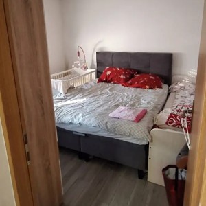 Prodaja, trosoban stan. Sela, Sisak.
