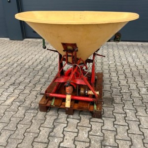 Rasipač Vicon 300 kg