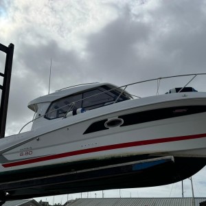 Beneteau Antares 8