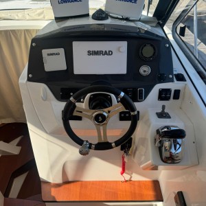 Beneteau Antares 8