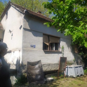 Prodajem kucu u Slatini