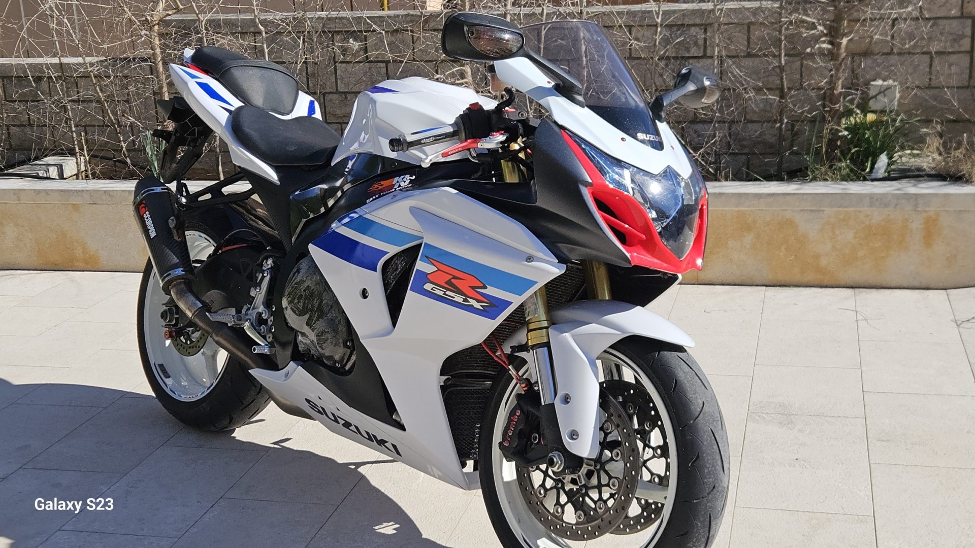 Suzuki gsxr 1000 one milion edition dogovor