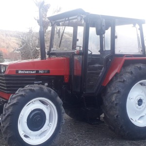 Universal traktor