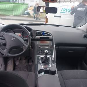 Peugeot 3008, dizel 1.6 e-HDI, godište 2014, reg. 02.2026.
