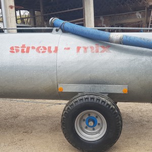 Cisterna STREU MIX 3000 litara