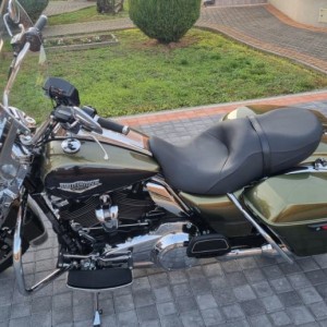 Harley Davidson Road King 107, 1754 cm3, 2018 god.