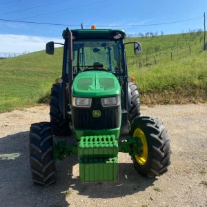 John Deere 5090