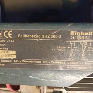Prodajem električnu dizalicu Einhell SHZ 300-2
