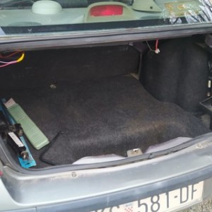 Prodajem Renault Thaliu 1,5 dizel (2003)
