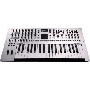 ROLAND GAIA-2 SYNTHESIZER