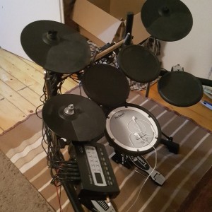 Kupujem Roland TD-3
