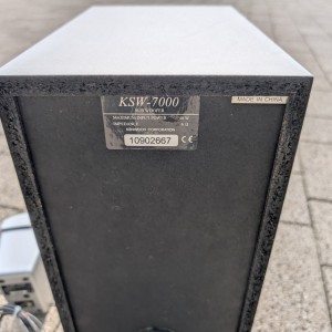 Subwoofer Kenwood KSW-7000 i dva zvučnika
