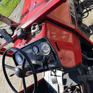 Traktor IMT 560