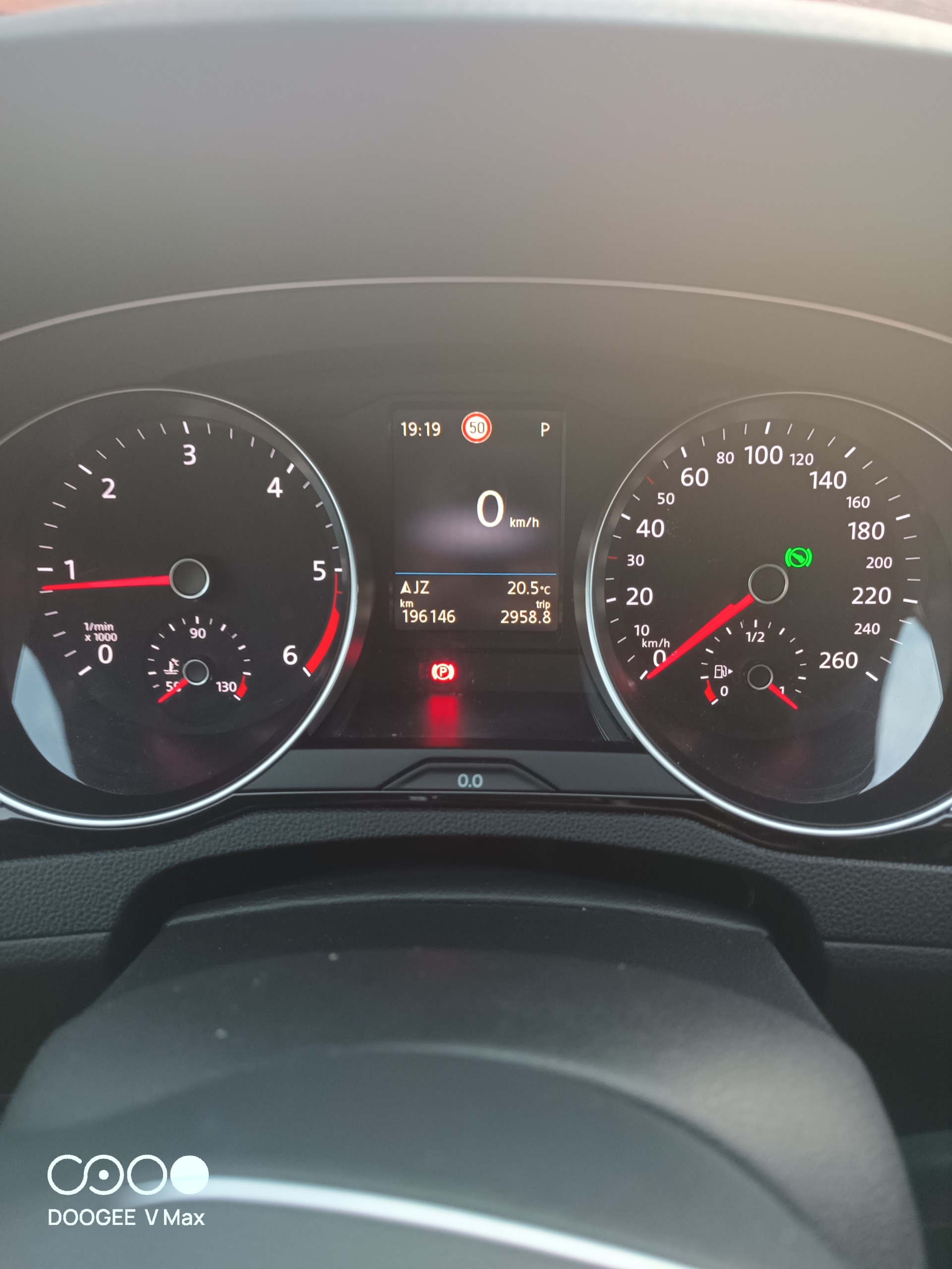 VW Passat 2.0 TDI ELEGANCE automatik