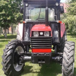 Universal traktor