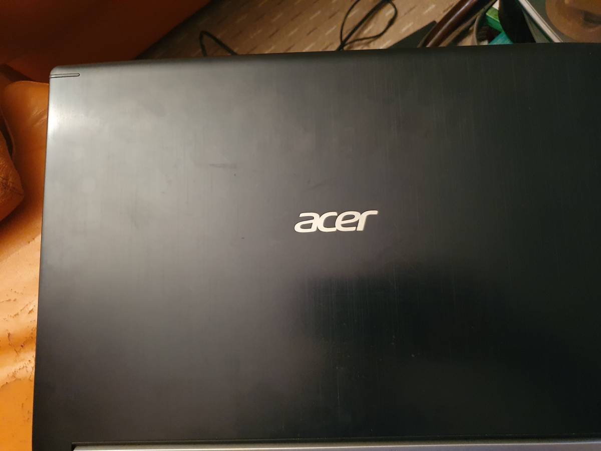Acer aspire 7
