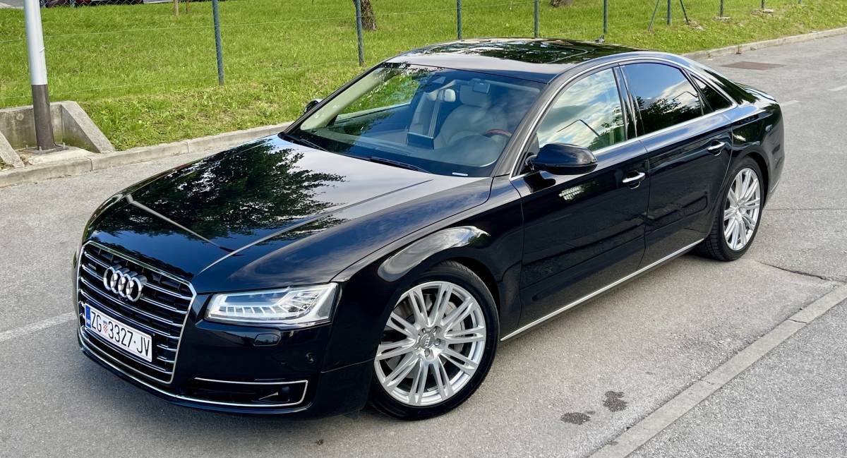 Audi A8 4.0 TFSI Quattro | 435 KS | samo 31.862 km