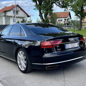 Audi A8 4.0 TFSI Quattro | 435 KS | samo 31.862 km