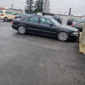 Audi a8