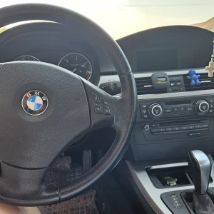 BMW E 90