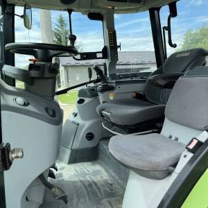 Claas Arion 410