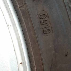 Hyundai alu felge 225/50R17 4 kom. + 225/45R17 1 kom.