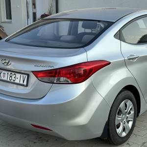 Hyundai Elantra 1,6 GL, 2012. g., prvi vlasnik